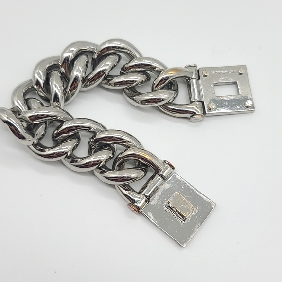 Michael Kors Chunky Twist-Lock Wide Chain Bracelet! Shiny Silver! - Picture 10 of 15